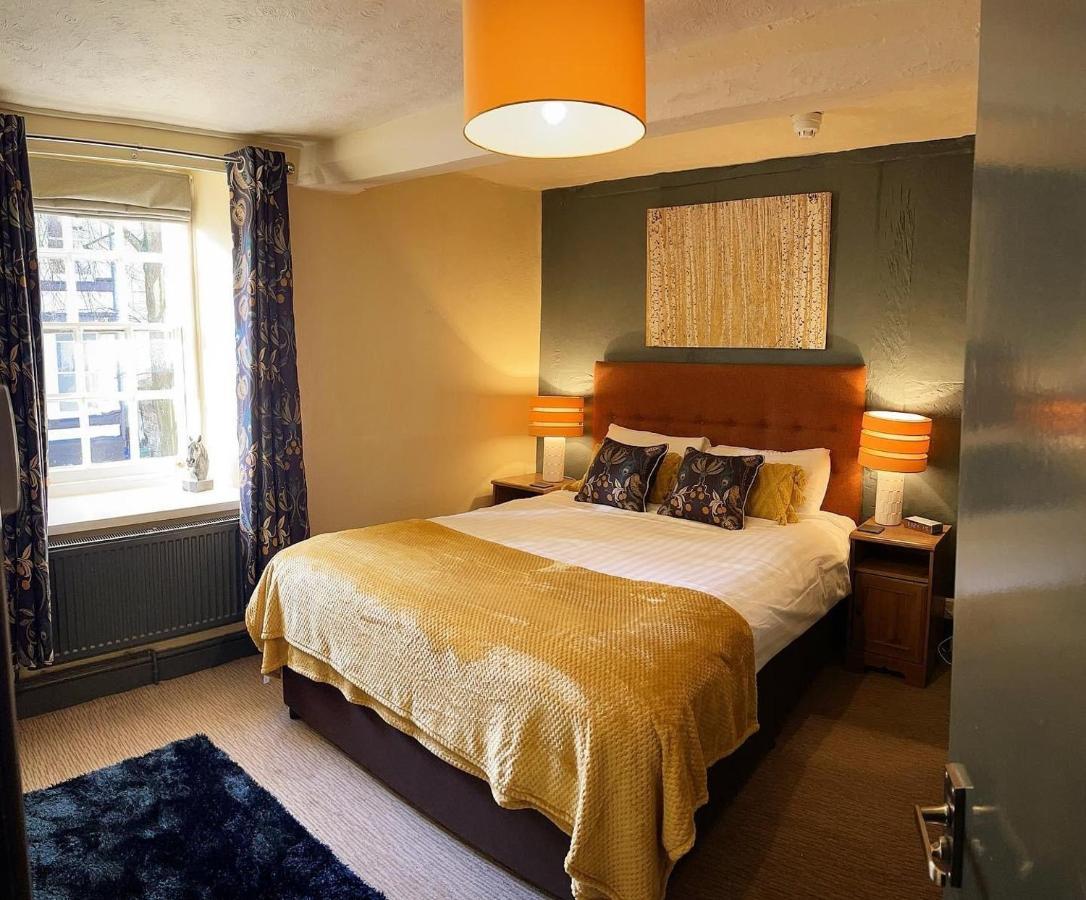 The Coach And Horses Inn Chepstow Dış mekan fotoğraf