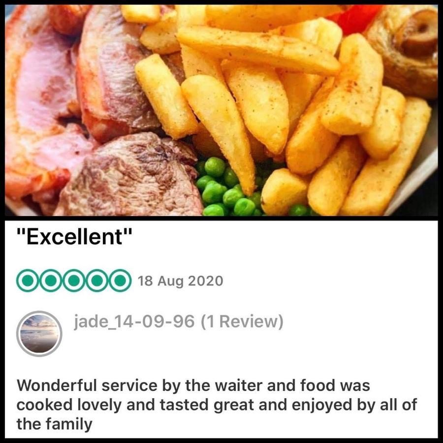 The Coach And Horses Inn Chepstow Dış mekan fotoğraf