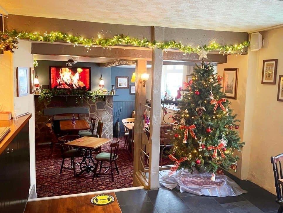 The Coach And Horses Inn Chepstow Dış mekan fotoğraf