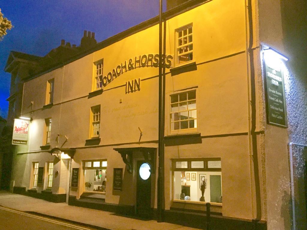 The Coach And Horses Inn Chepstow Dış mekan fotoğraf
